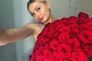 Ukrainian woman for dating veronica from lviv with Blonde hair age 22 photo-13