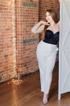 Perfect woman olena from new-york with Light Brown hair age 47 photo-7