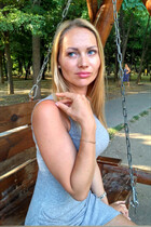 Dating ukrainian girl ivanna from odessa with Blonde hair age 40 photo-18
