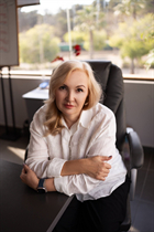 madrid mariée anna avec Blond cheveux, âge 55 photo-12