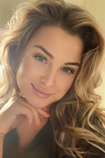 German bride tatyana from berlin with Blonde hair 46 years old