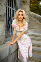 Femme célibataire ukrainienne kamila de kyiv avec Blond cheveux, âge 30 photo-16
