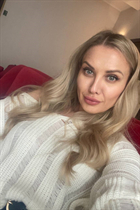 Beautiful ukrainian girl anna from kiev with White Grey hair age 38 photo-9