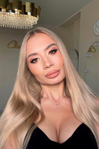 Ukrainian beauty vika from ternopol with Blonde hair age 25 photo-10