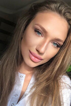 Ukrainian girl polina from odessa with Light Brown hair age 26 photo-8