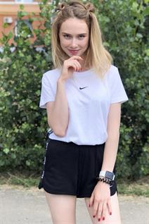 Ukrainian wife irina from poltava with Blonde hair age 28