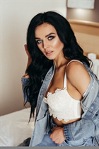 Deslumbrante mujer ucraniana natalya de rivne con pelo Negro y edad 31 photo-1