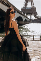 Pretty girl arina from paris with Light Brown hair age 29 photo-7