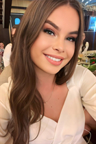 Belle femme ukrainienne khrystyna de lvov avec Chatain clairs cheveux, âge 20 photo-4