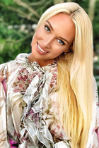 German girl kristina from munich with Blonde hair 33 years old photo-11