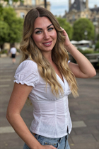 Sortir avec une femme allemande anna de cologne avec Blond cheveux 41 ans