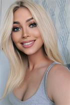 Girl from krakow anastasia with Blonde hair age 24 photo-2