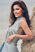 Bride from los angeles luisa with Dark Brown hair age 35 photo-2