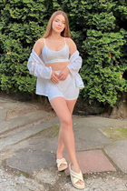 Beautiful Ukrainian girl irina from rivne with Light Brown hair age 26 photo-9