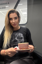 Dating ukrainian girl anna from kharkov with Blonde hair age 39 photo-7