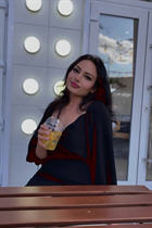 Dating ukrainian woman anastasia from rivne with Black hair age 22 photo-4