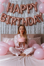 Modelo ucraniana yulia de kiev con pelo Marrón claro y edad 40 photo-16