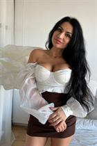 Belle femme ukrainienne célibataire olena de kiev avec Noirs cheveux, âge 45 photo-5