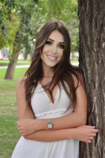 Ukrainian single woman ekaterina from kharkov with Dark Brown hair age 28