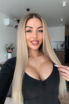 Ukrainian lady christina from lviv with Blonde hair age 36 photo-8