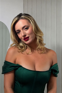 Femme ukrainienne elizaveta de kyiv avec Blond cheveux, âge 29