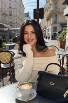 Femme parfaite zhibek de astana avec Noirs cheveux, âge 32 photo-12