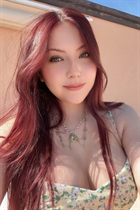 Femme parfaite olesya de paris avec Chatain clairs cheveux, âge 19 photo-75