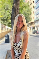 Meet Ukrainian girl olena from lviv with Blonde hair age 28 photo-4