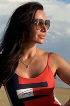 Mariée ukrainienne par correspondance alina de kharkov avec Noirs cheveux, âge 54 photo-2