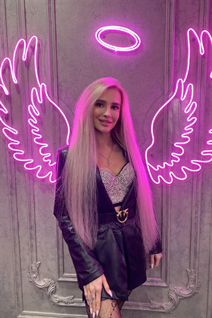 Jolie fille ukrainienne iryna de ternopol avec Blond cheveux, âge 30