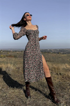 kharkov bride hanna with Dark Brown hair age 32 photo-11