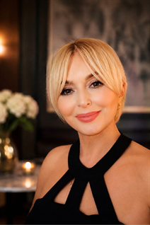 Pretty Ukrainian girl natalia from kyiv with Blonde hair age 69