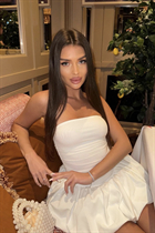 Single ukrainian girl anna from kyiv with Dark Brown hair age 28 photo-5