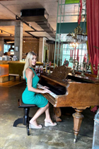 Bride from miami irina with Blonde hair age 39 photo-19