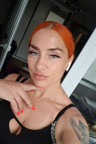 Hermosa mujer de Ucrania yana de kiev con pelo Rojo y edad 44 photo-5