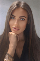 Mariée allemande anna de poltava avec Brunette cheveux 34 ans photo-12