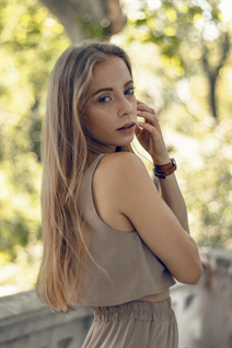 Beauté ukrainienne daria de odesa avec Blond cheveux, âge 32