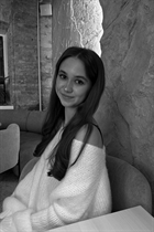 Ukrainian single woman sofiia from kyiv with Light Brown hair age 18 photo-11