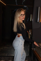 Superbe fille ukrainienne yevheniia de odessa avec Blond cheveux, âge 19 photo-1