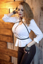 A russian bride yana from albacete with Light Brown hair age 48 photo-5