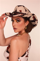 Mariée de barcelona victoria avec Brunette cheveux, âge 30 photo-57