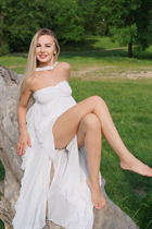 Czech girl olga from prague with Blonde hair 42 years old photo-2