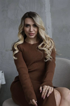 Belle femme allemande yana de dusseldorf avec Blond cheveux 39 ans photo-3