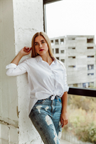 Modèle fille ukrainienne ludmila de kharkov avec Chatain clairs cheveux, âge 36 photo-2