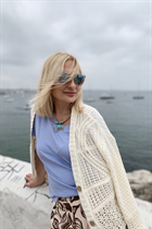 Bride from lisboa elena with Blonde hair age 59 photo-16