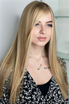 Dating ukrainian woman maryna from chernivtsi with Blonde hair age 22 photo-1