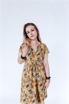 Femme ukrainienne de bila tserkva antonina avec Chatain clairs cheveux, âge 23 photo-2