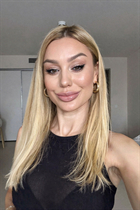 Wife from Ukraine yana from dnipro with Blonde hair age 40 photo-4