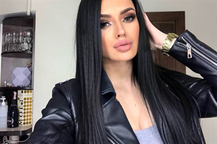 Ukrainian girl for marriage karina from odessa with Black hair age 31 photo-10
