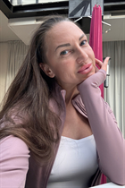 Sortir avec une femme allemande kateryna de berlin avec Chatain clairs cheveux 39 ans photo-4